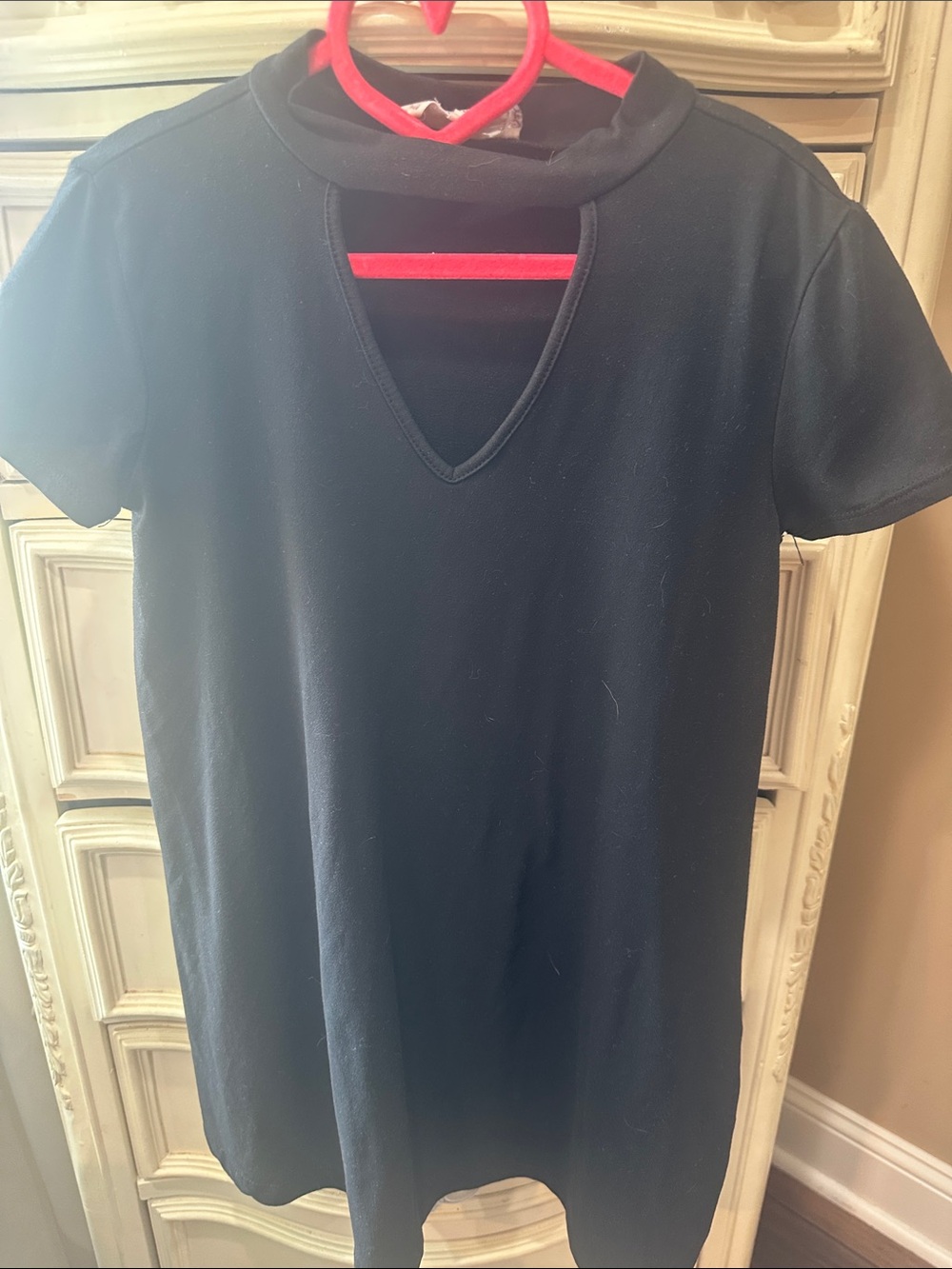 Women's Black Short-Sleeve V-Notch Top with Mock Neck